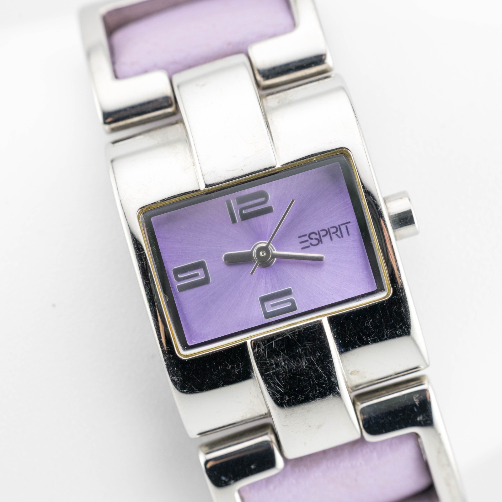 Esprit EP 2004 Genuine Leather Quartz Analog Ladies Watch