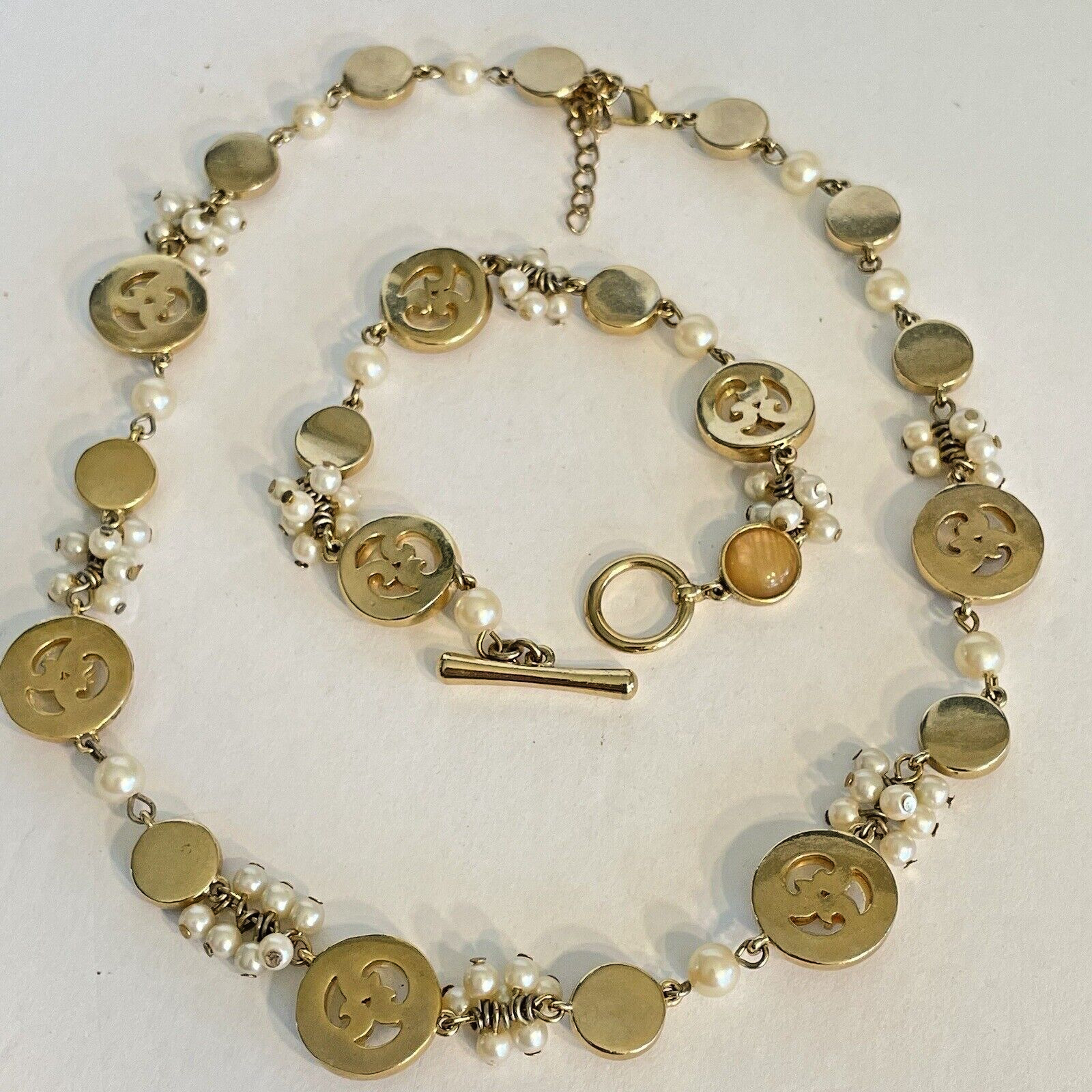 Demi Parure Pearl Amber Asian Resin Circle Necklace Moon Glow Open Work Set