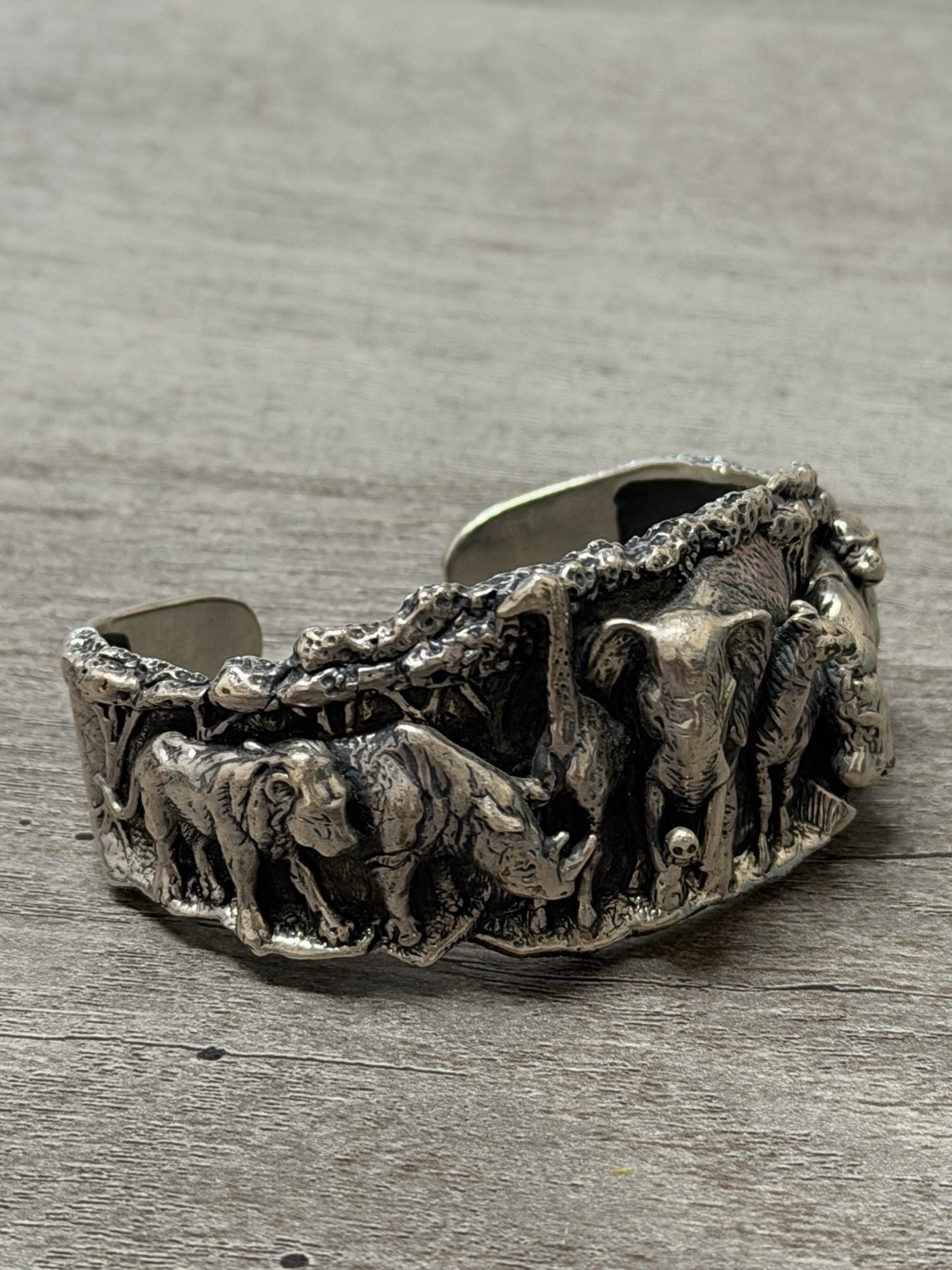 KABANA Sterling African Safari Animals 3D Cuff Bracelet Lion Hippo Gorilla Rhino