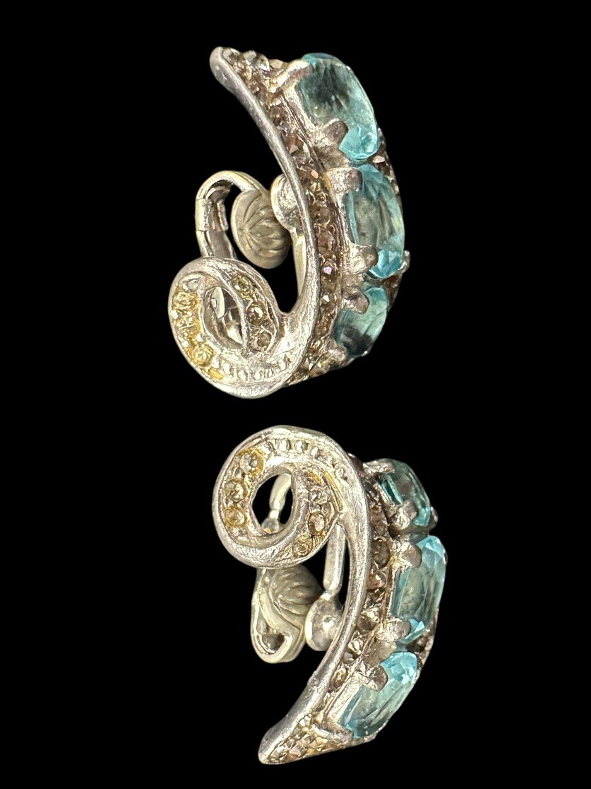 Vtg 40s Art Deco Style CASTLECLIFF AQUA BLUE & Clear Rhinestone Clip Earrings