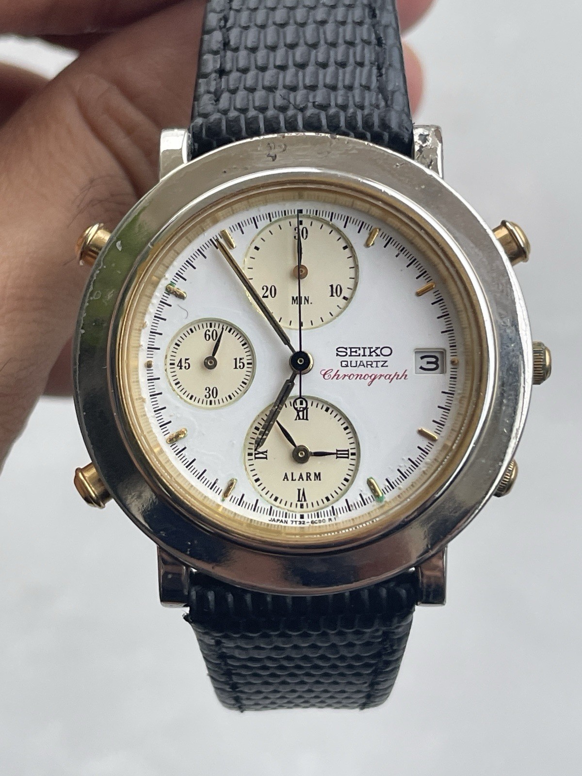 Vintage Seiko 7T32-6C40 Quartz Chronograph Alarm Watch White Dial SDW110J Runs