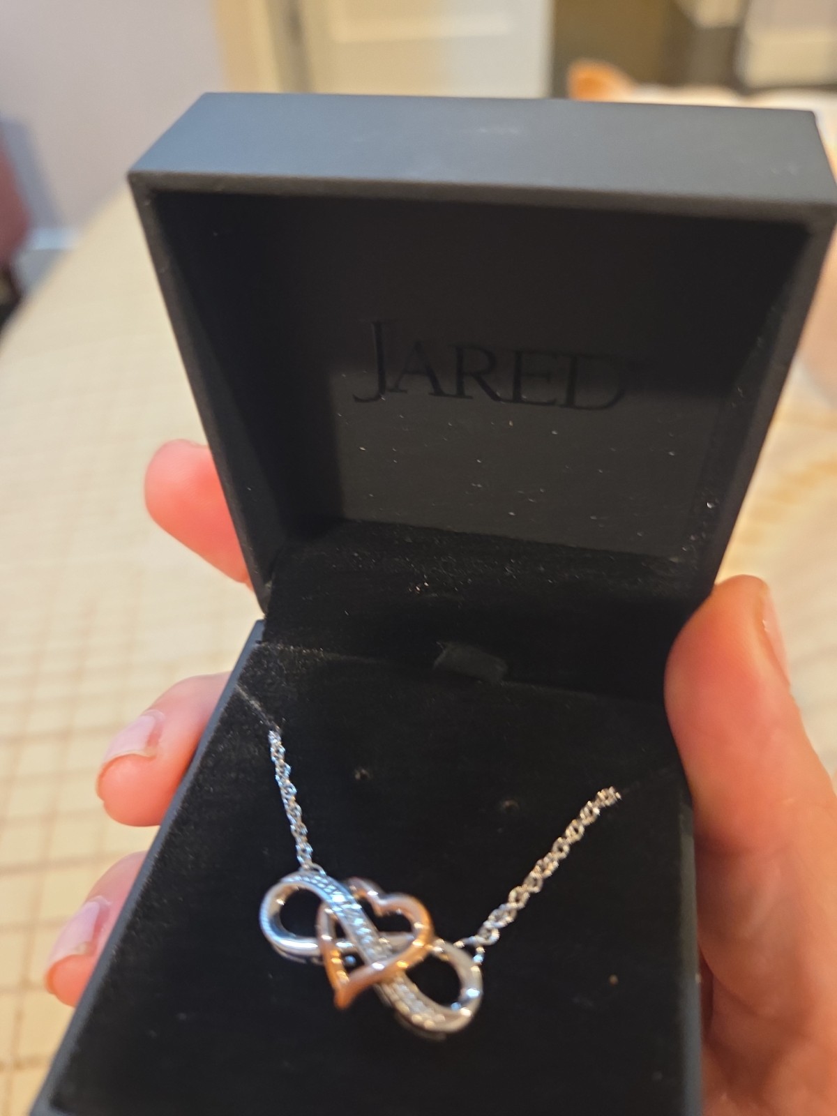 Jared Diamond Infinity Heart Necklace 1/20 CT TW 10K Rose Gold 18”