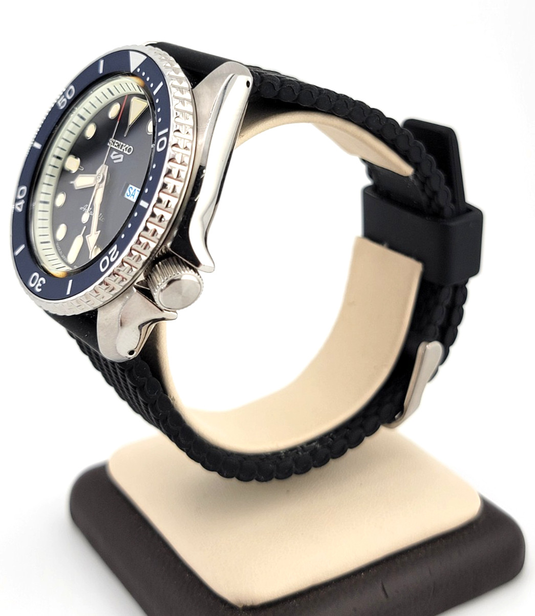 SEIKO 5 Sports 4R36-07G0 SRPD93 Blue Men’s Automatic Watch Black rubber strap