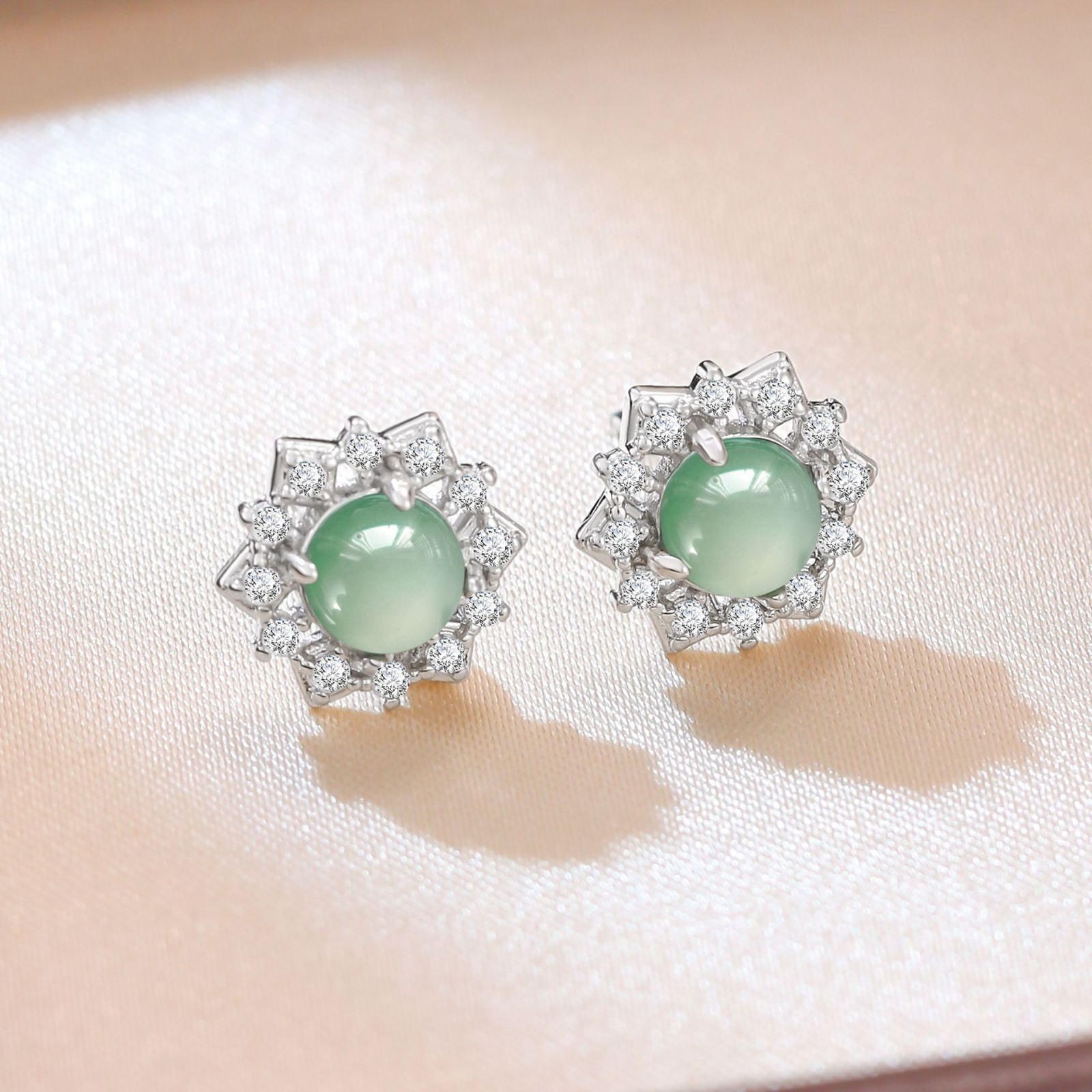 Natural Jadeite Jade Crystal Stud Earrings Gemstone 18K White Gold Plated