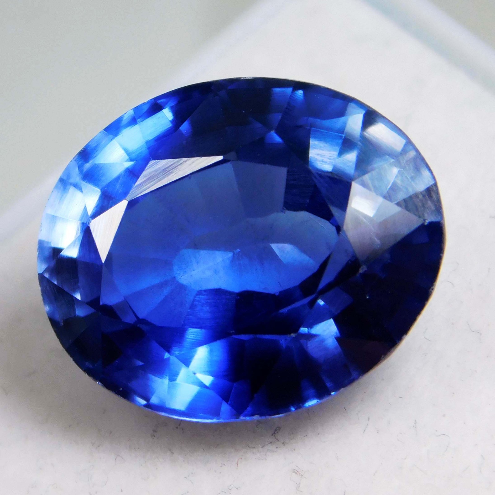 CERTIFIED Natural Unheated 11.80 Cts Blue Sapphire Oval Loose Gemstone