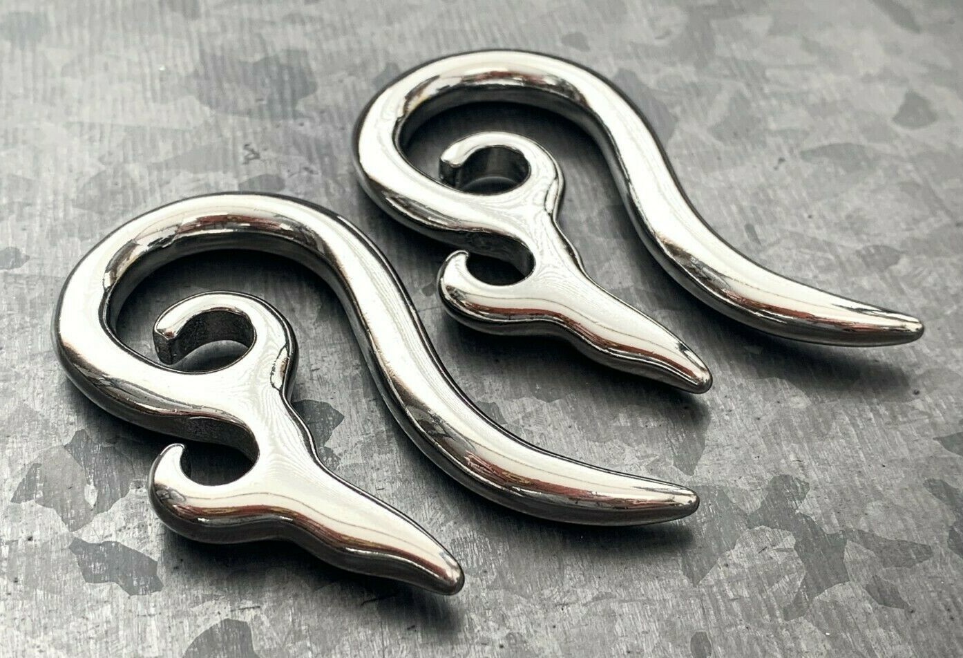 PAIR Steel Tribal Tapers Expanders Plugs Gauges Guages Body Jewelry Hangers