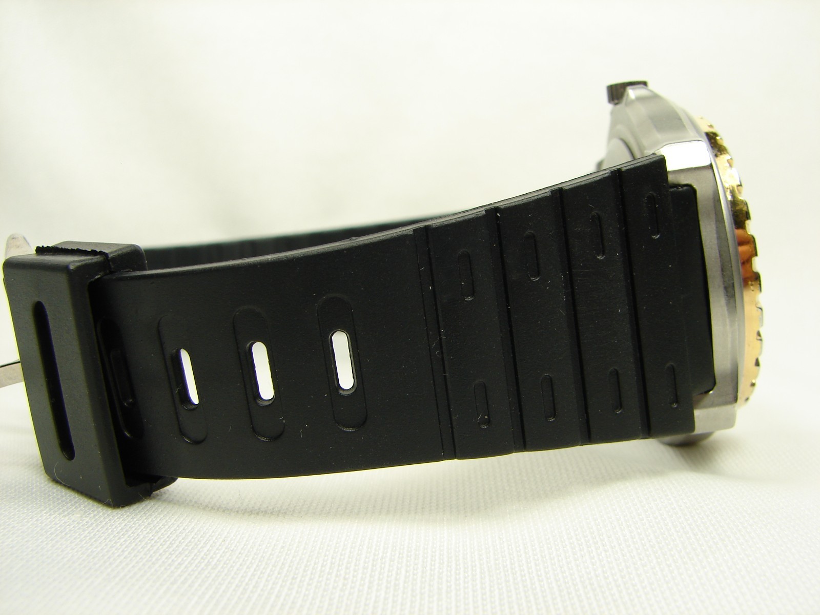 Vintage BELAIR Seapearl 3000 Swiss Quartz Sport Watch