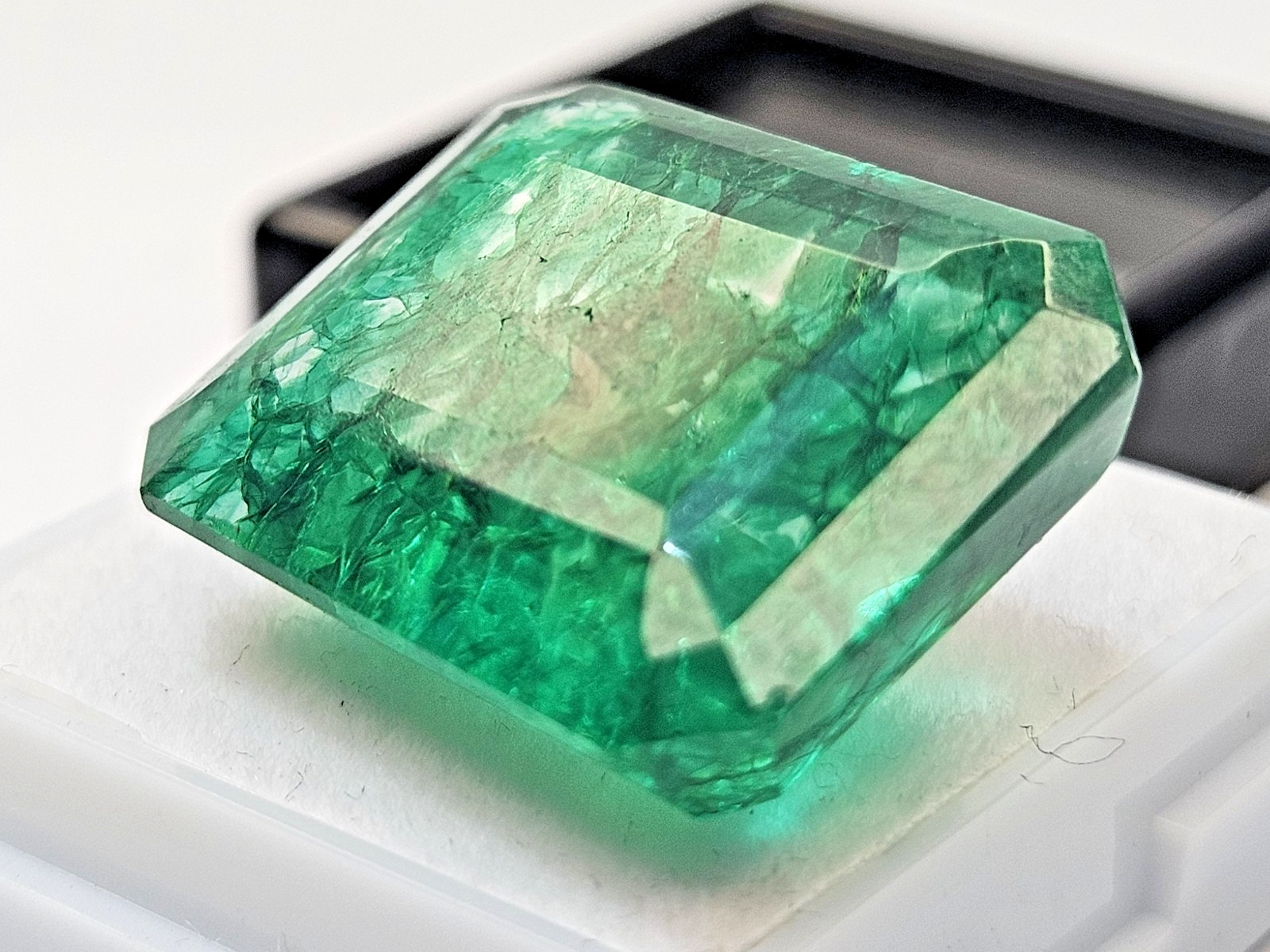 Colombian Emerald 28+ Ct Emerald Cut Green CERTIFIED Loose Gemstone
