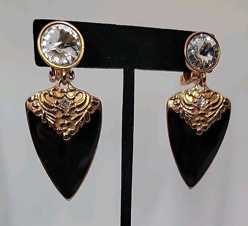 Bijoux Designs NY Signed Black Enamel Rivoli Rhinestones Dangle Clip-on Earrings