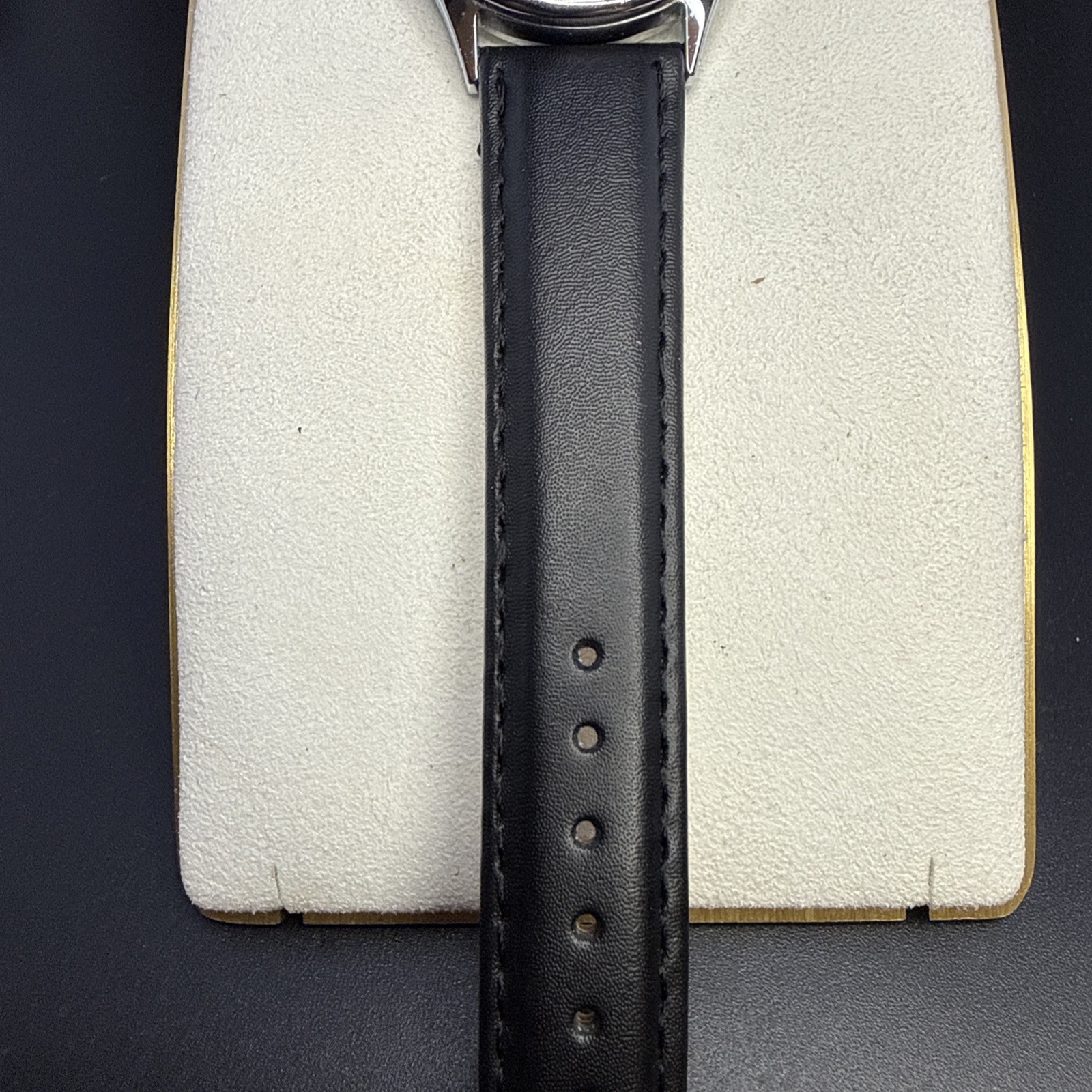 Vintage Caravelle By Bulova Men’s Mechanical Watch Working New leather Band 32MM