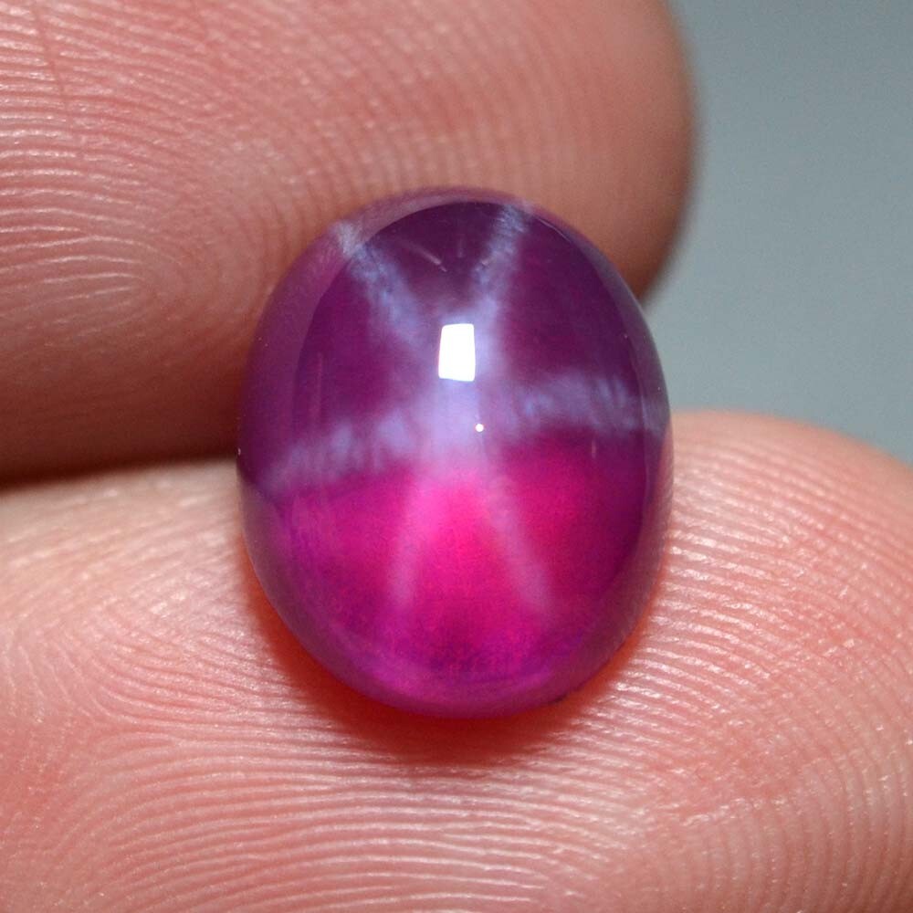 7.90 Ct 12.5×10 MM Red Ruby Star Sapphire 6 Rays Lab Corundum VDO RRS8717
