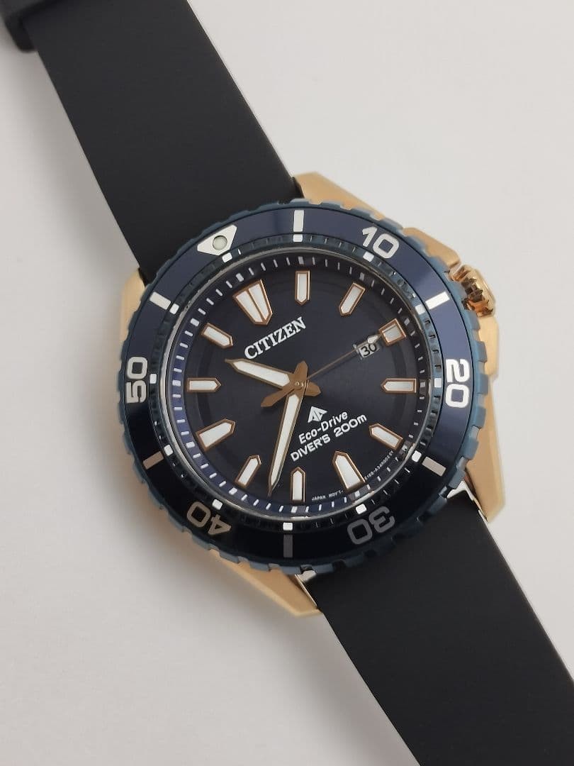 Seiko ProMaster E168-003FR08 Solar Diver 200m Navy Watch