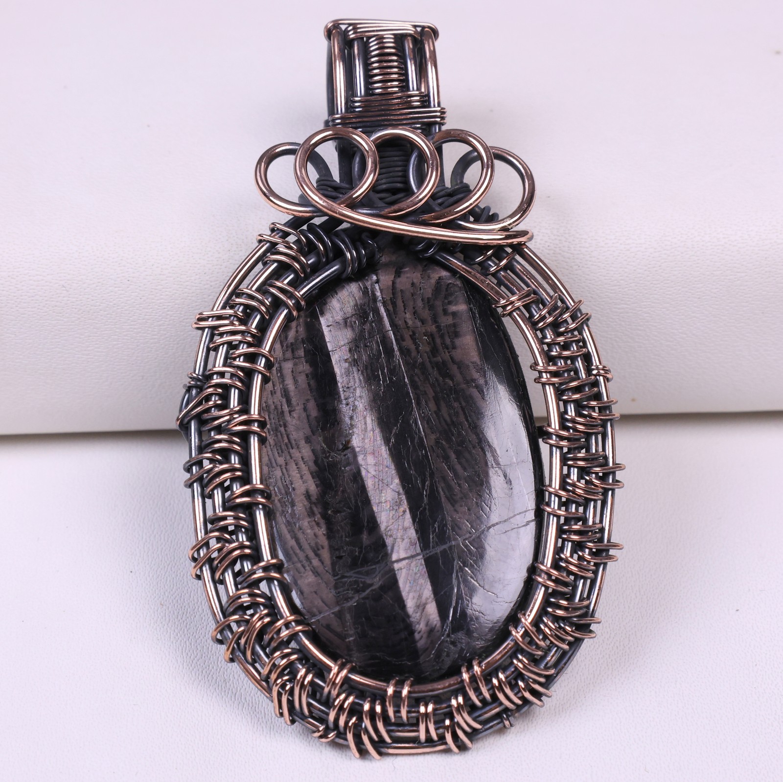 Handmade Hypersthene Pendant, Natural Wire Wrap Necklace, Gemstone Gift 6.6’cm