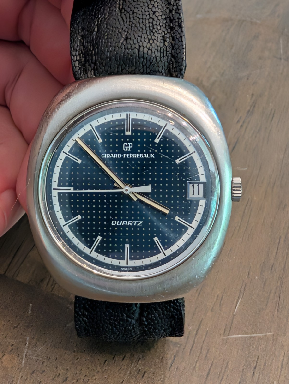 Rare Vintage 70s Girard Perregaux 352 Quartz 38mm Cushion Case Swiss Men’s Watch