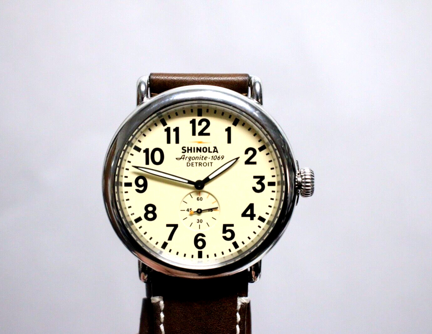 Shinola Runwell 47mm Watch S0110000039 Shinola Argonite -1069 cream dial 47mm
