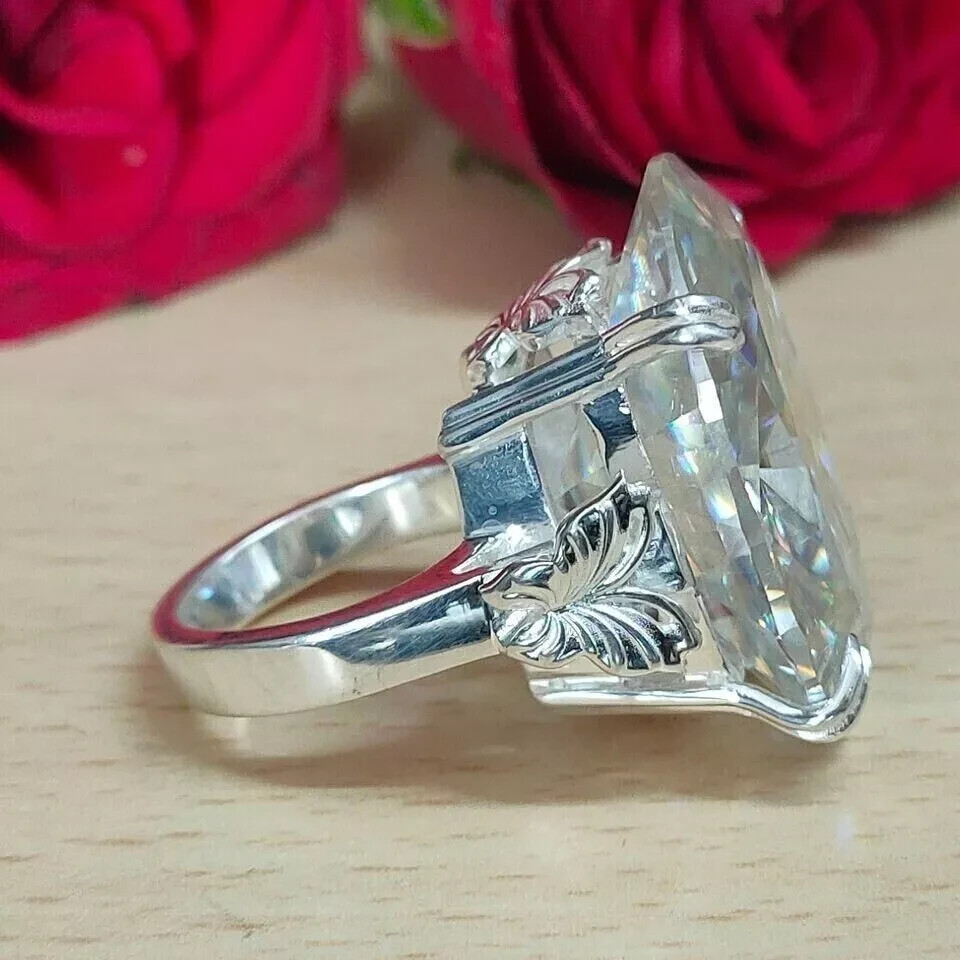 RARE 12.00 Ct Treated Off White Diamond Solitaire Ring In 925 Silver. Certified