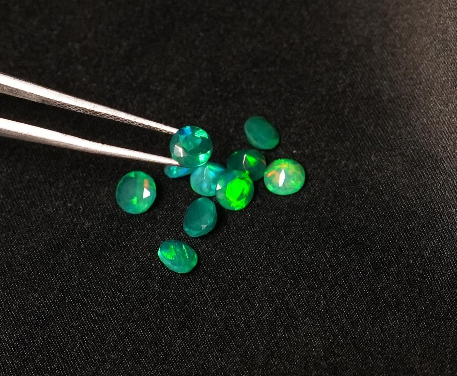 Natural Green Ethopian Opal Round Faceted Cut 3mm To 10mm Loose Gemstone