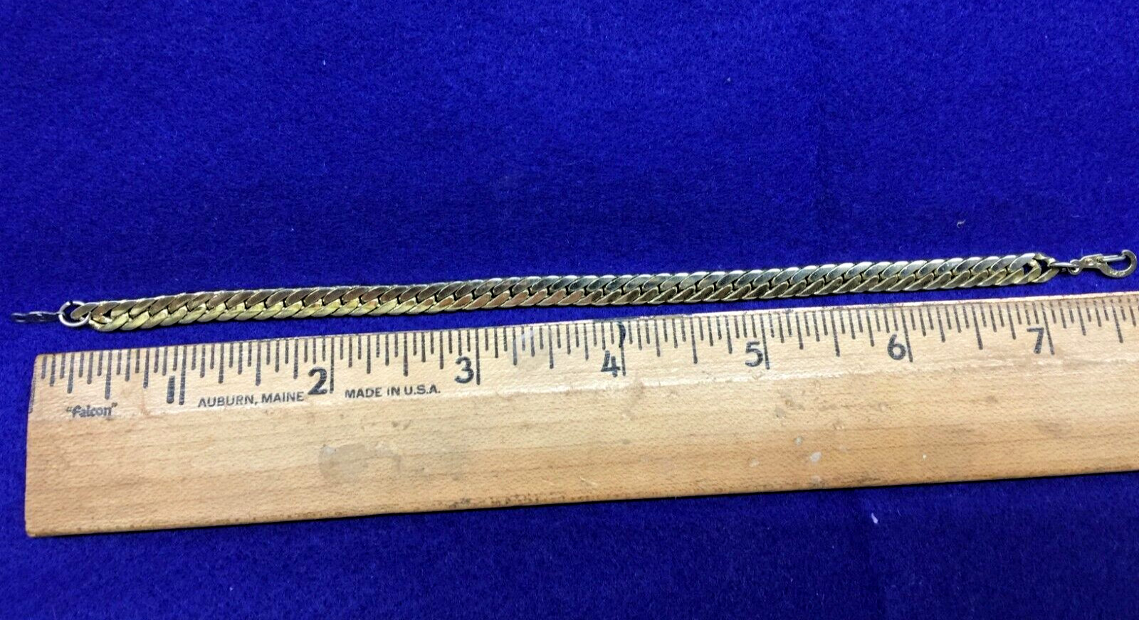 Beautiful Vintage Korea 14 Karat Gold Plate Herringbone Bracelet 7″!