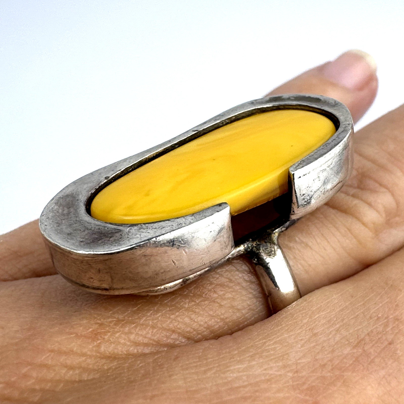 Vintage 12.8g Sterling Silver 925 Modernist Butterscotch Amber Large Ring Size 7