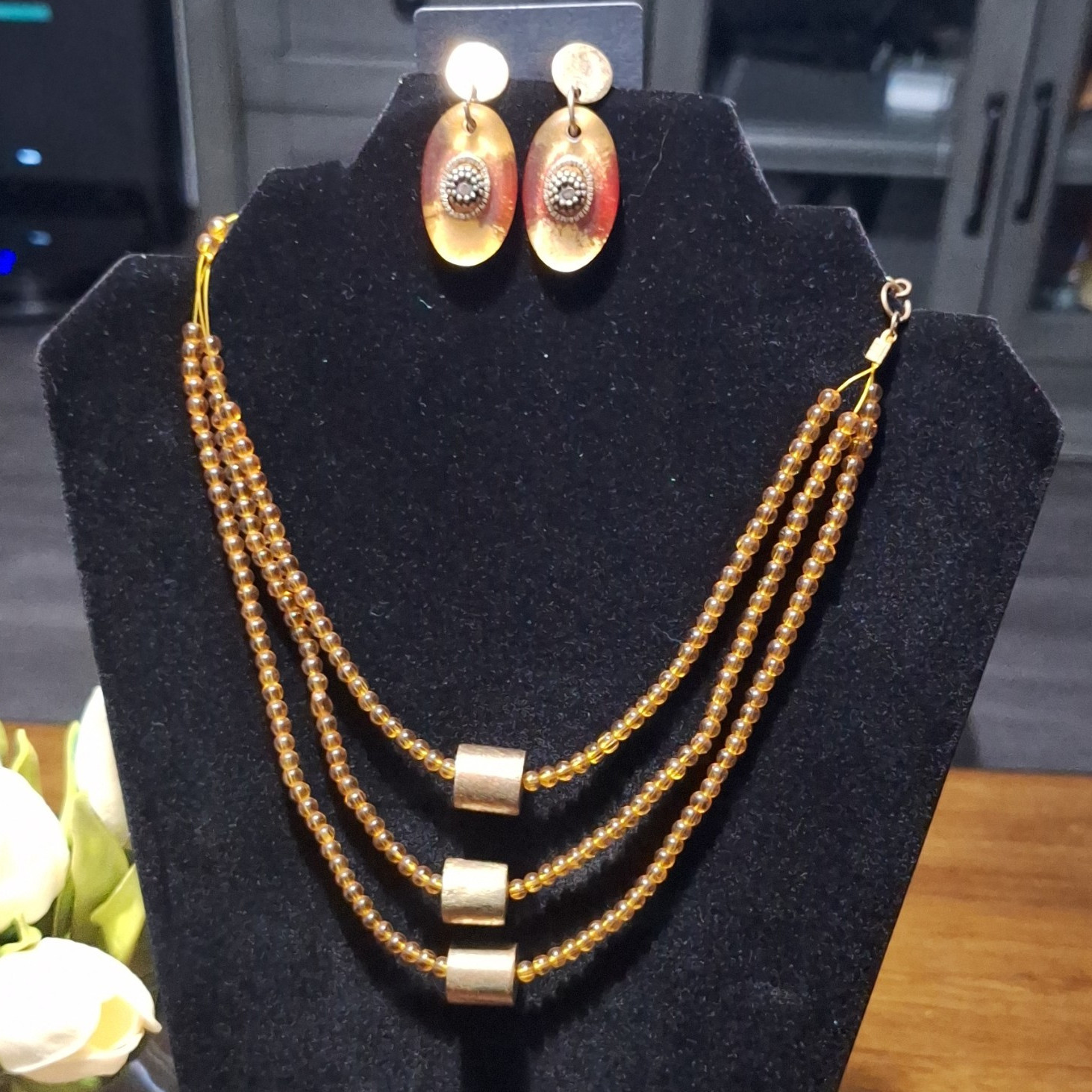 Gold Tone 3-Strand Amber Bead Necklace + Dangle Earrings Set Pre-owned