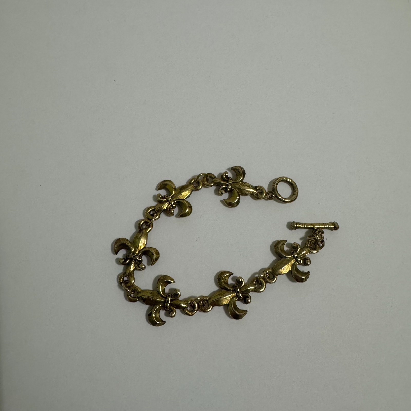 Heavy Vintage Fleur De Lis 8” Toggle Bracelet Antiqued Handmade and Unmarked