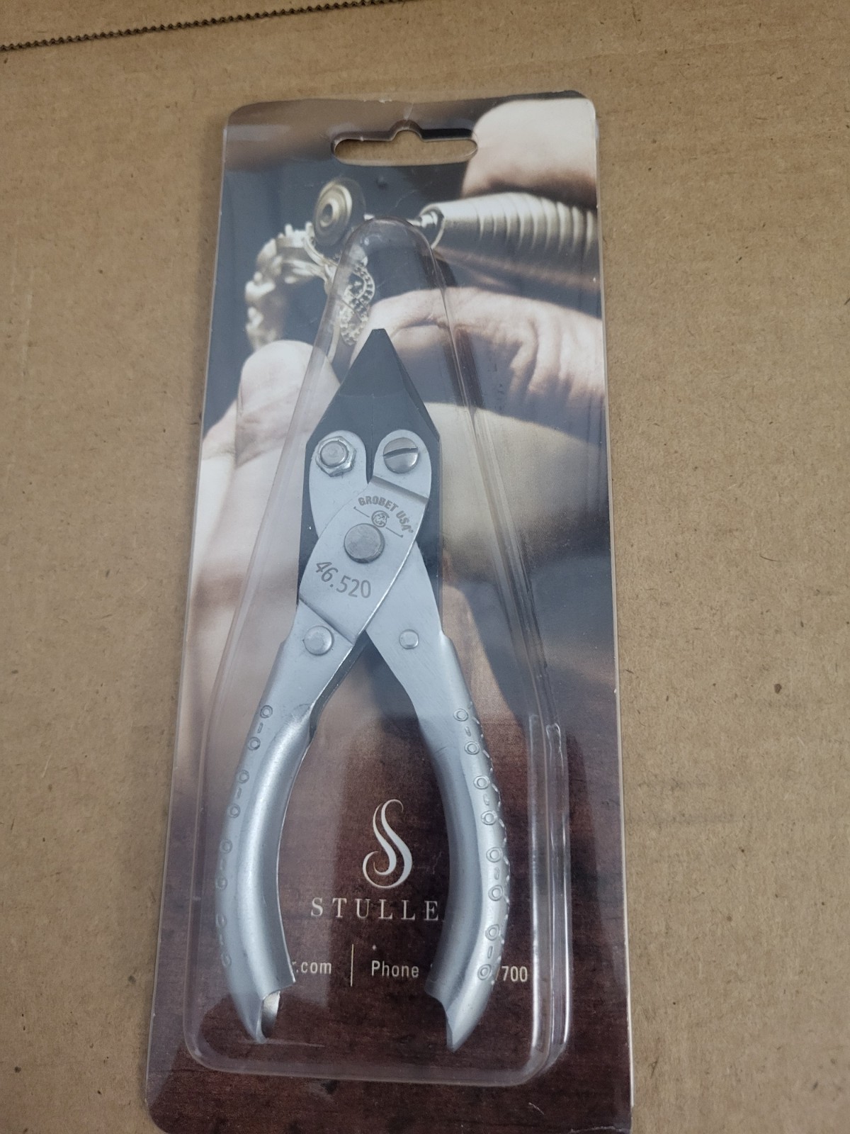 Grobet USA, Parallel Chain Nose Pliers.