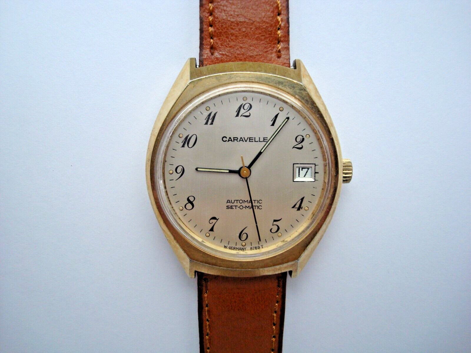 Bulova Caravelle Men’s Automatic Watch Set-O-Matic 17j. Date Quick Set New Band