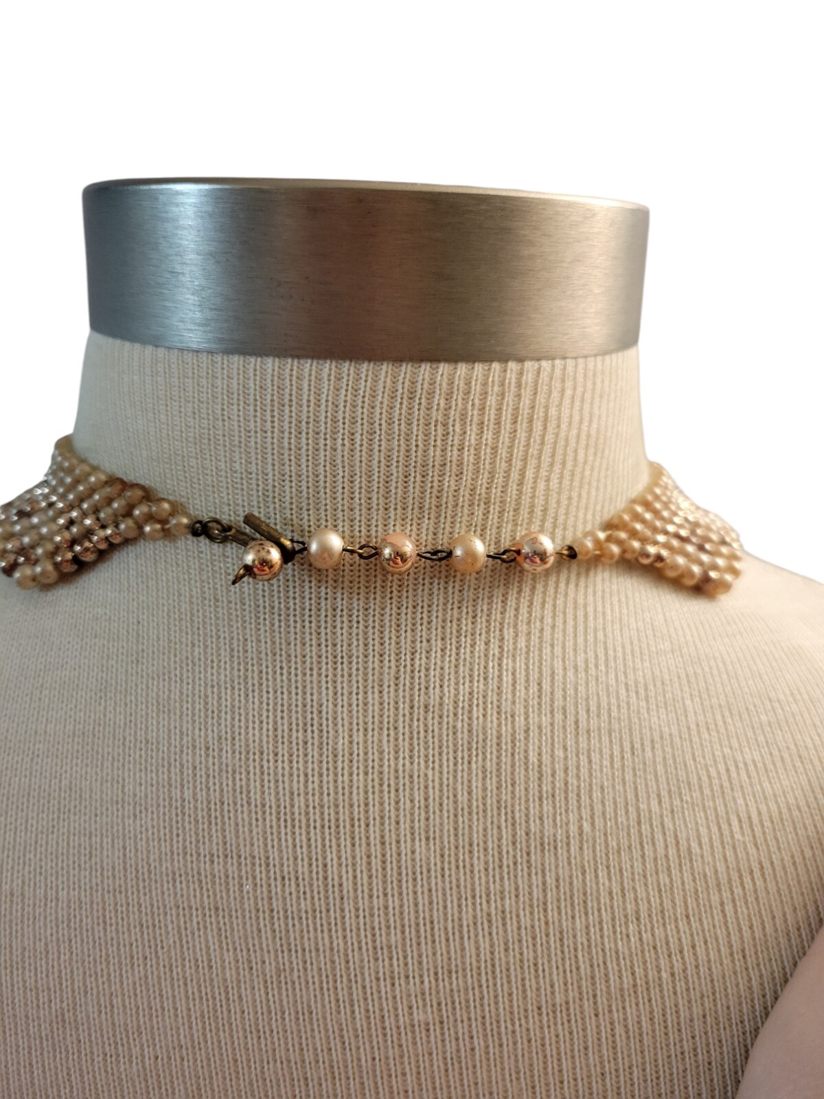 Vintage Choker Faux Pearl Beige Cream Gold Colors Hook Closure READ