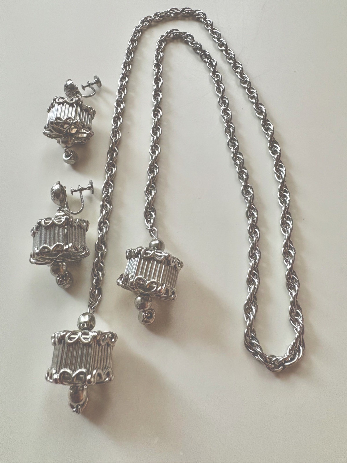Vintage c.1955-62 Rhodium Lantern Pagoda Sautoir Necklace & Earrings Set RARE