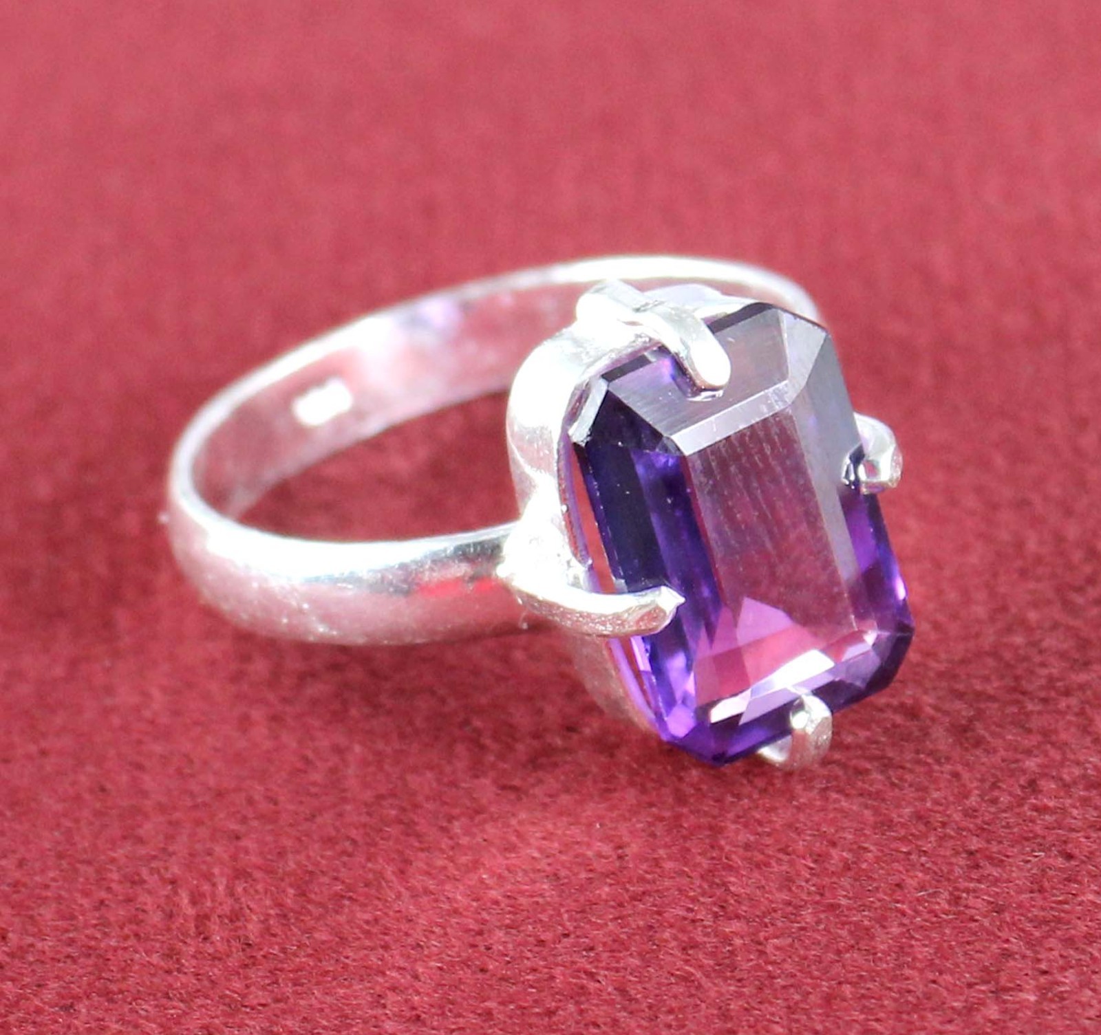 Natural Boysenberry Sapphire 8.05 Ct Emerald Cut Gemstone Ring Memorial Day Gift