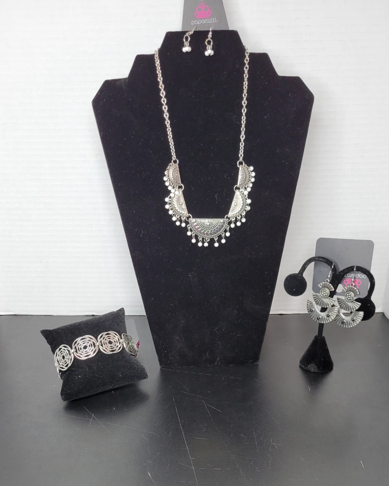 4 Jewelry Pieces Bracelet 2 Earring Sets Necklace Silvertone NIP Paparazzi