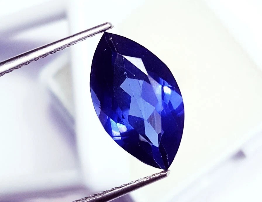 16.04 Ct Natural Blue Sapphire Marquise Cut AGL Certified Gemstone for Pendant