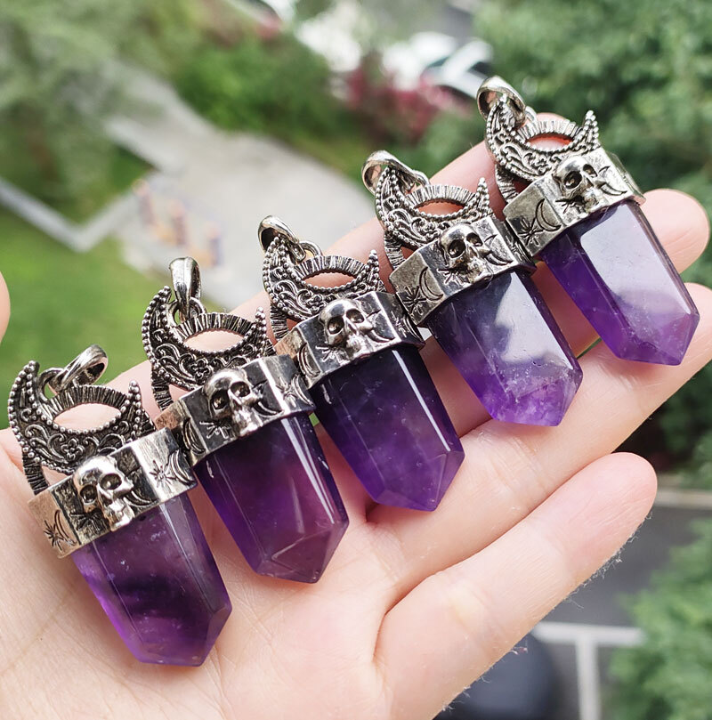 5pcs Natural Amethyst Gems Moon Skull Pendants Magic Reiki Healing Amulet