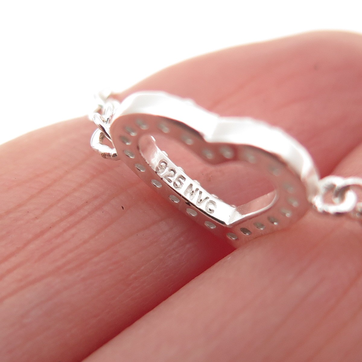 925 Sterling Silver Round-Cut C Z Heart Cable Link Bracelet 8.25″