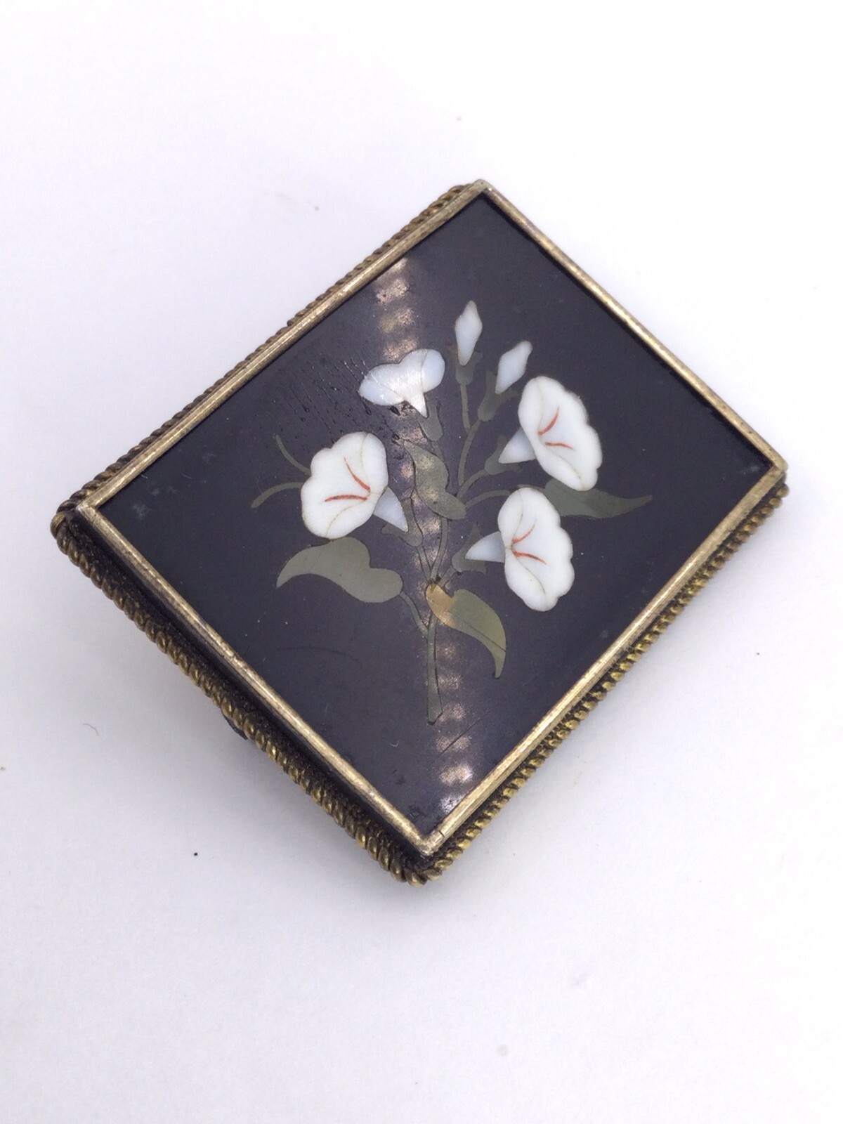 PETRA DURA LILYS PIN – GOLD FILLED VICTORIAN (V476)