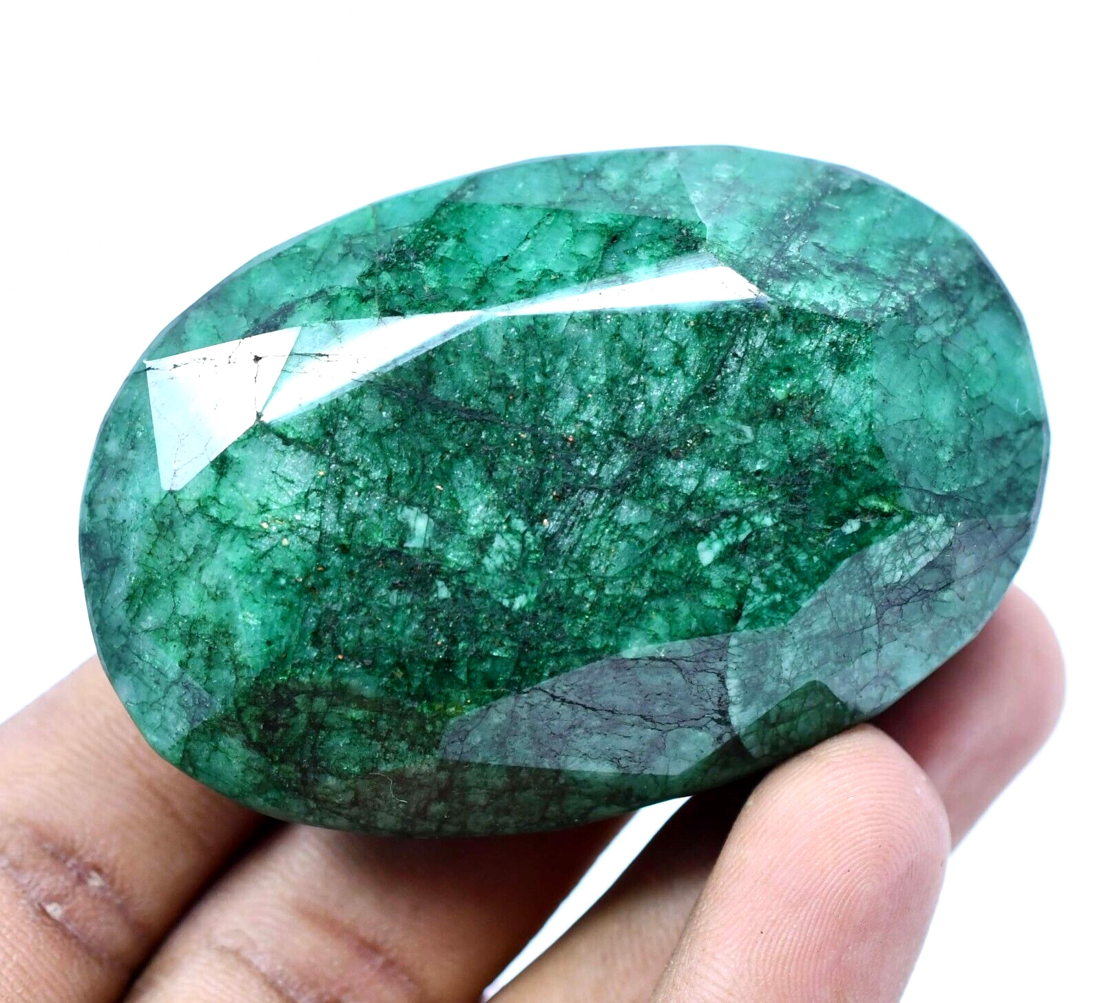 585.5 Ct Natural Huge Green Emerald Earth-Mined Certified Museum Use Gemstone