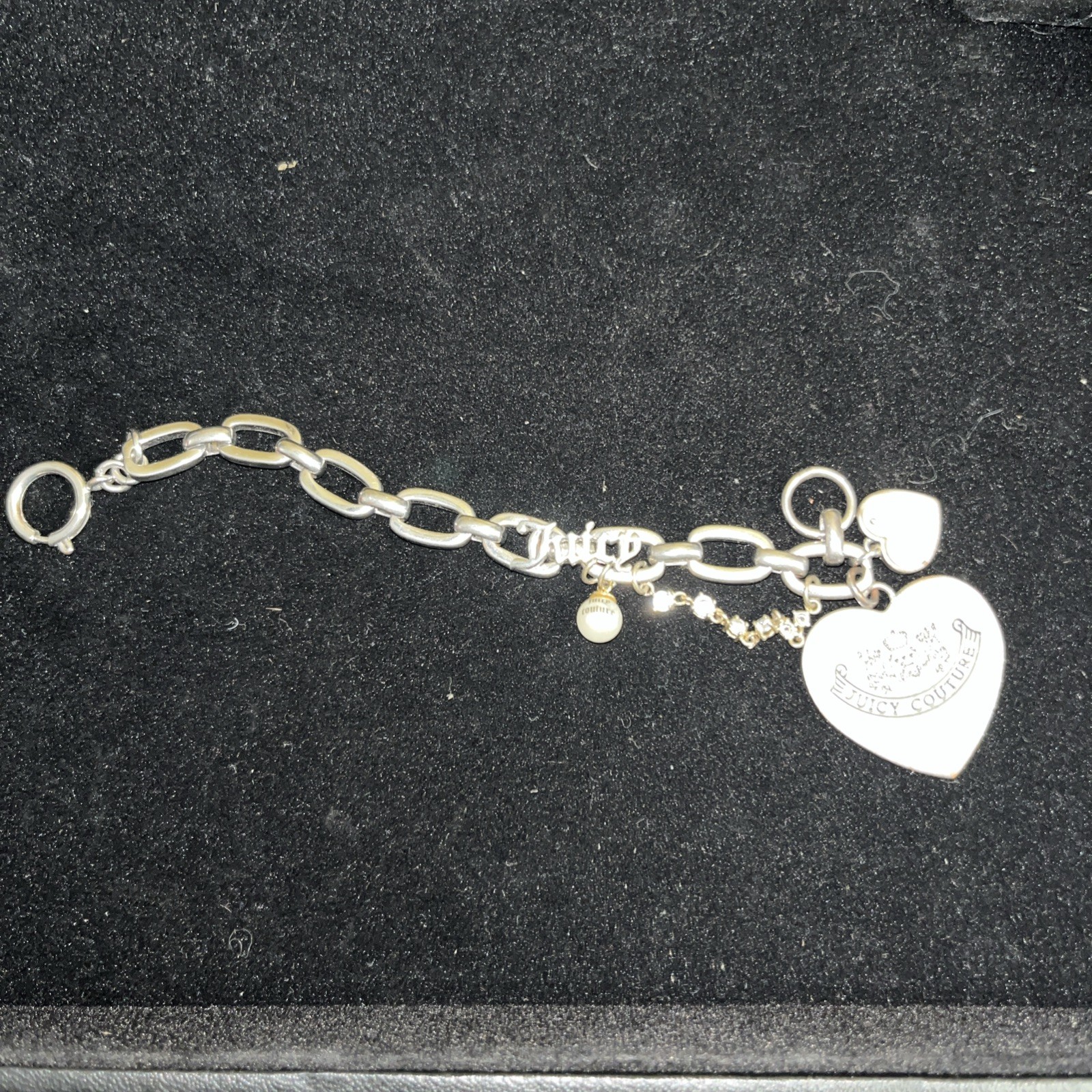 Juicy Couture LET THEM EAT COUTURE Heart Pearl Charm Bracelet Silver Tone