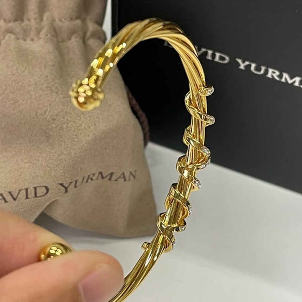 David Yurman 4mm Cable Classic Bracelet with 18K Gold /Diamond