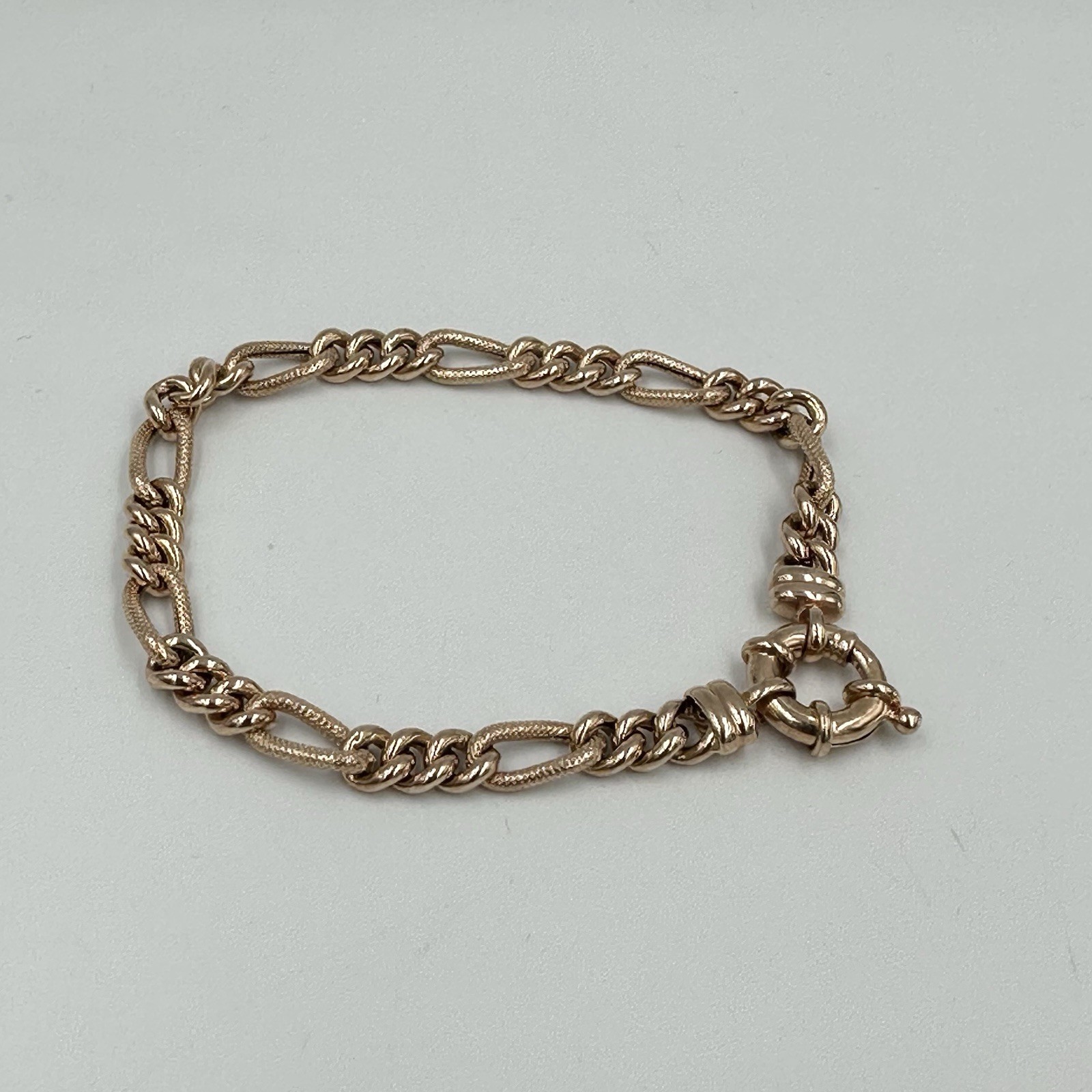 9K Ross Gold Figaro Bracelet 16cm