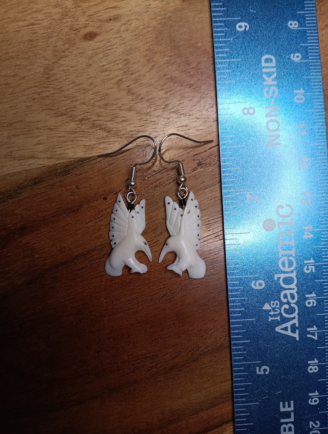 HANDMADE CARVED WATER BUFFALO BONE SNOW GOOSE EARRINGS ALASKA BONEYARD