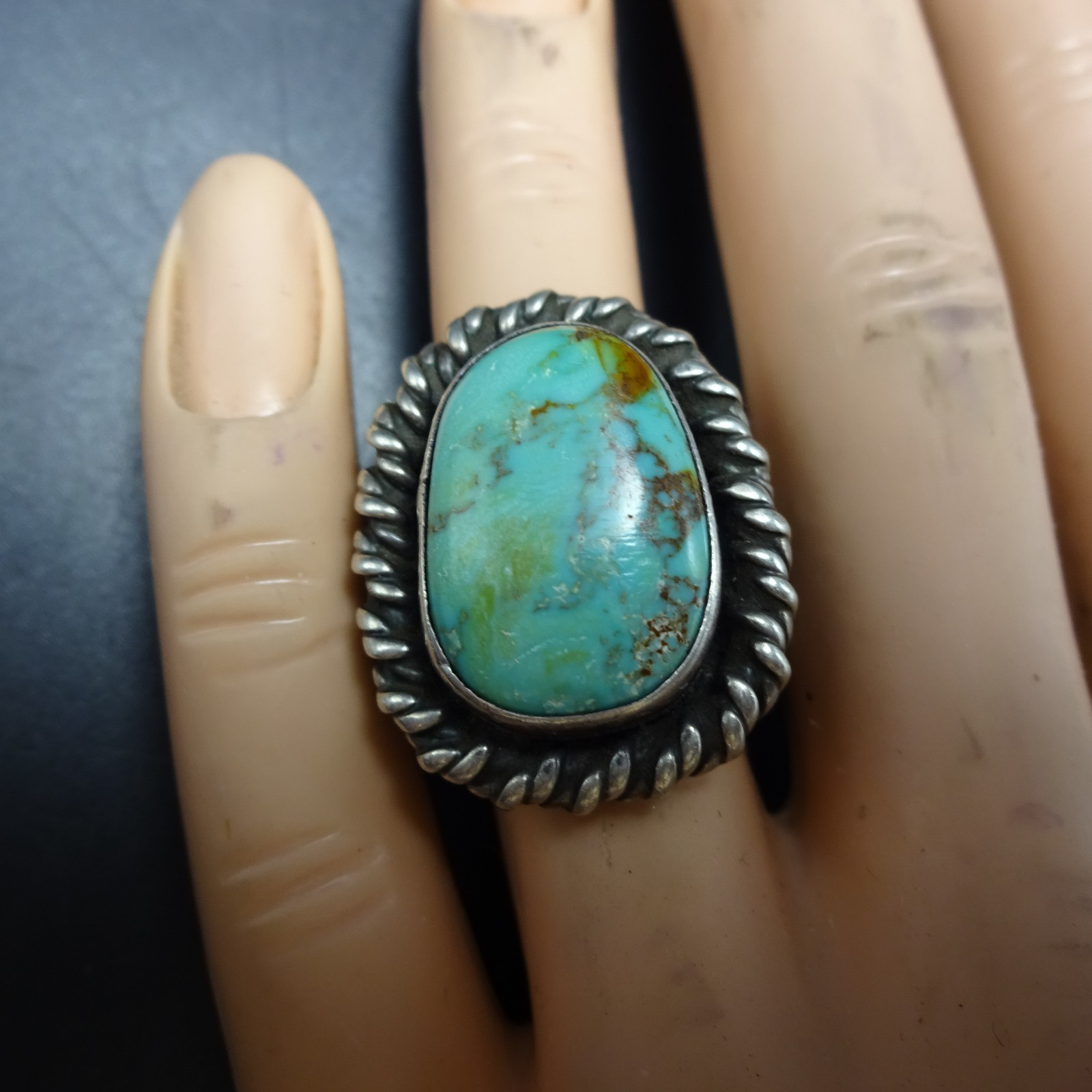 Old 1960s 1970s TURQUOISE Sterling Silver RING size 6.75 Vintage Pawn