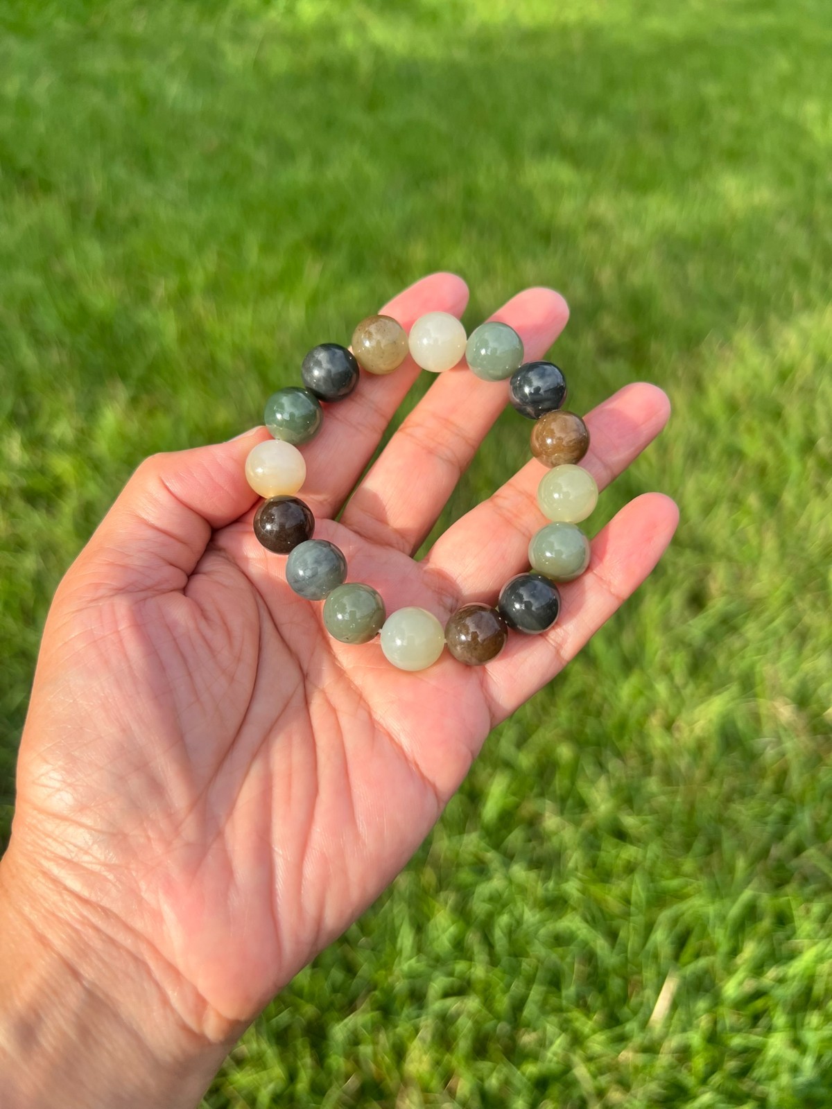 Multicolor Nephrite Jade 11.8mm Bead Bracelet B993