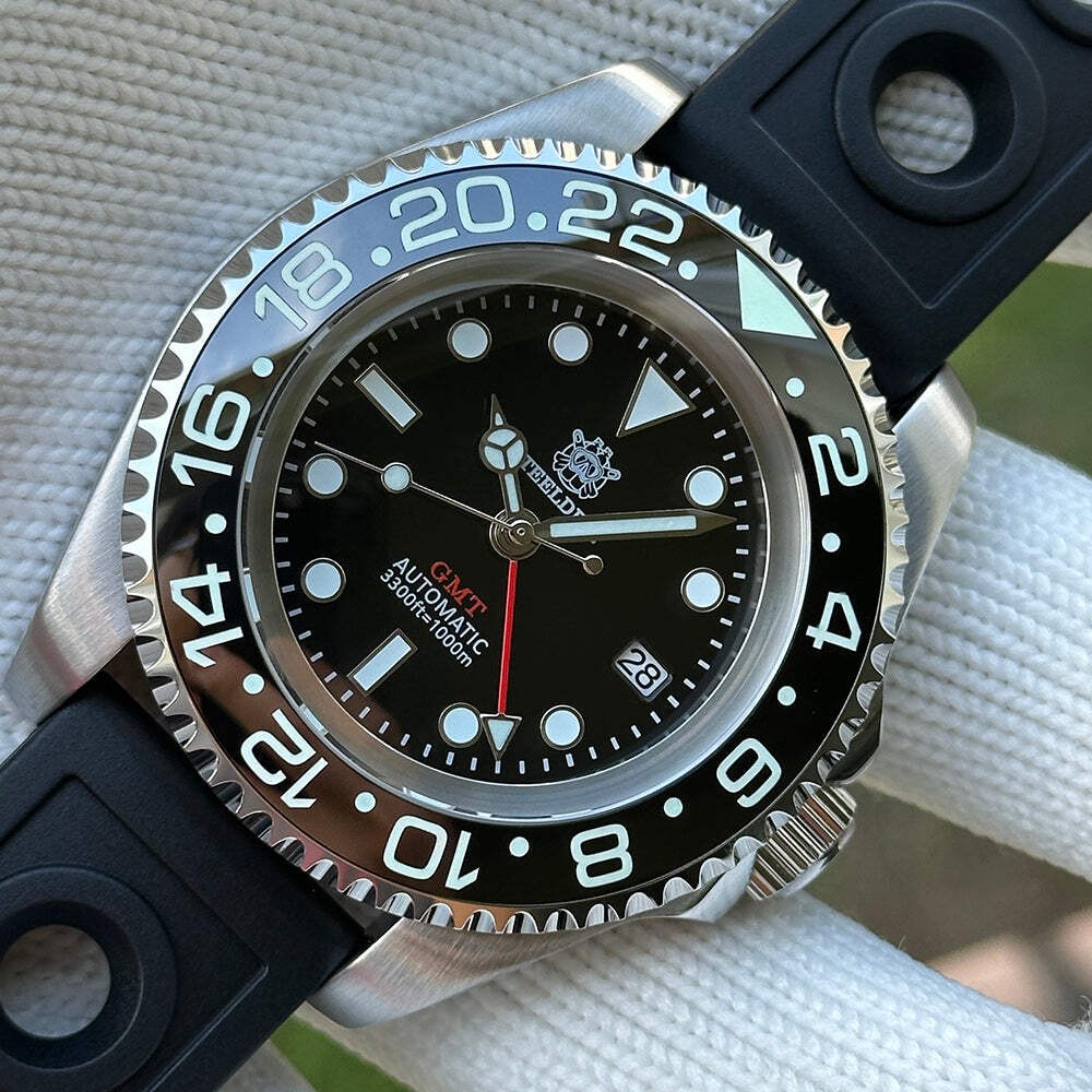STEELDIVE SD1964GMT — 45.4mm Ceramic Bezel Insert 1000M NH34 Four Hands GMT