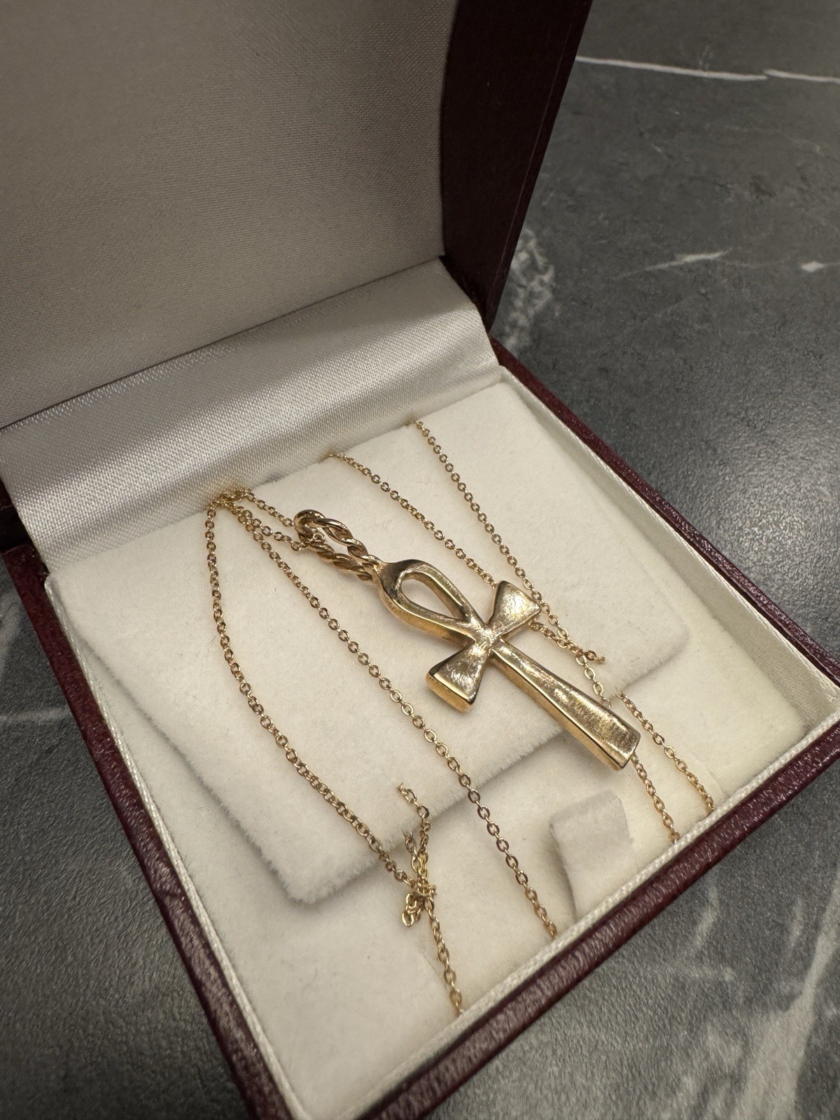 Italian 14K Gold Ankh Necklace – 24” Chain – 5.67g