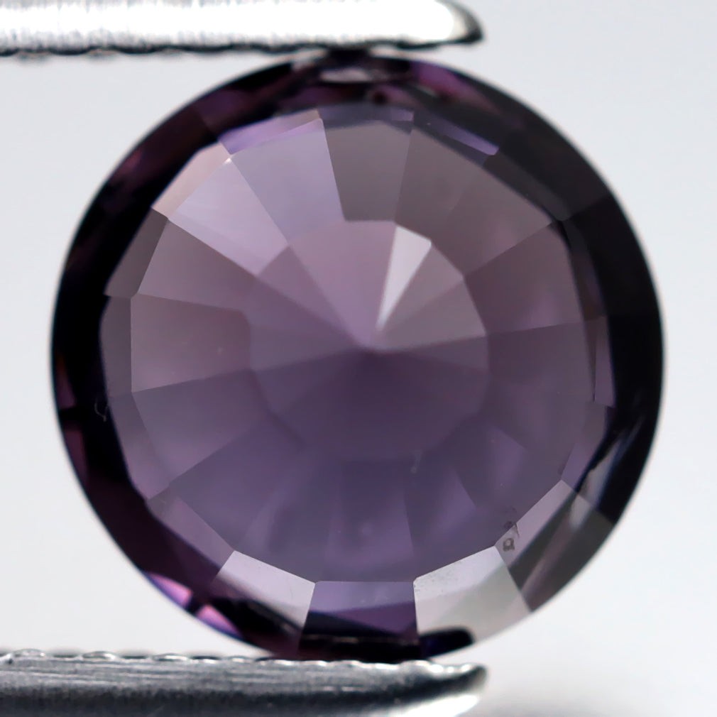 2.03 ct Oval (7.60 x 7.54 mm) Unheated Ceylon Natural Pink Spinel