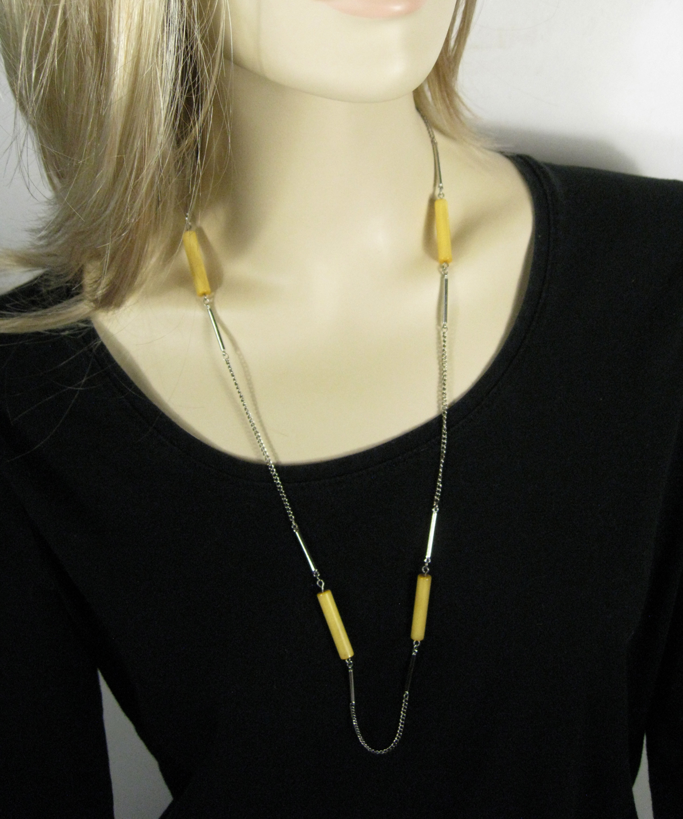Necklace Strand String Silvertone Chain Yellow Plastic Beaded 30 In Unsigned