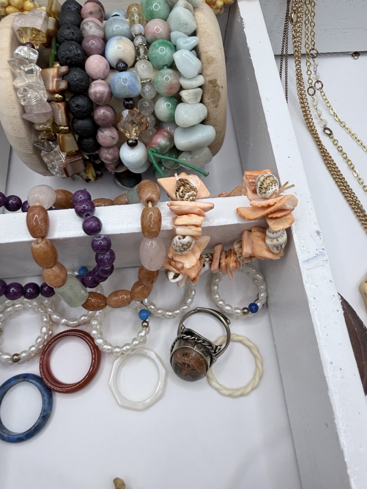 Vintage Natural Gemstone And Shell Lot Of 31 Pieces- Pearl, Shell, And More