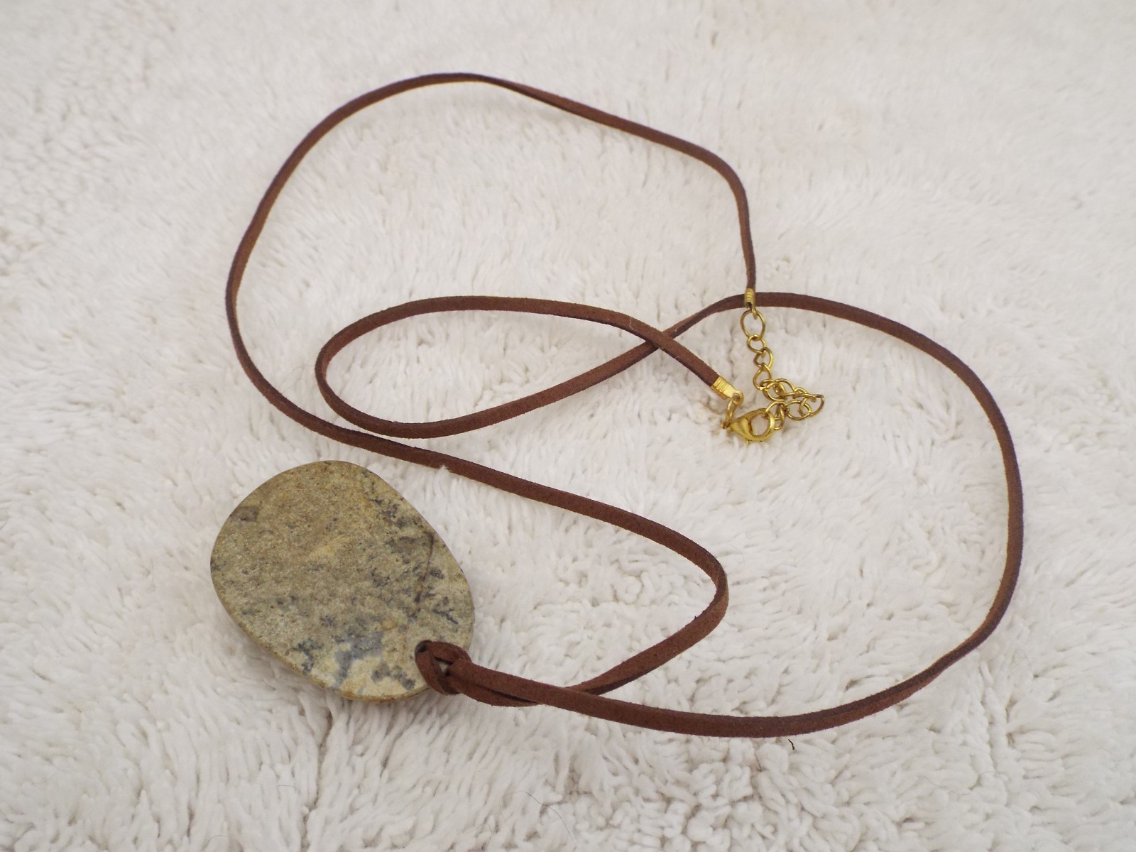 Carved Face Picture Jasper Pendant Necklace (B23)