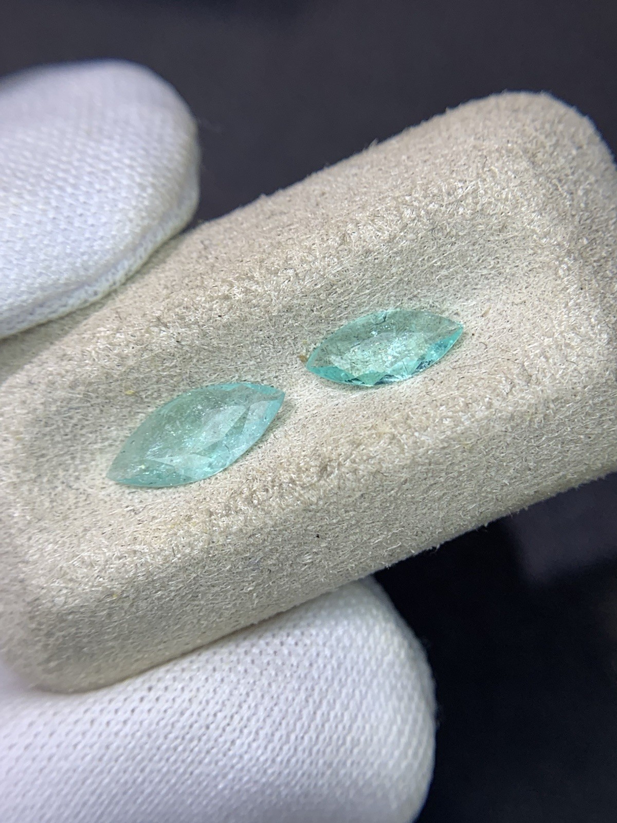 0.82Ct 2pcs Pariaba tourmaline