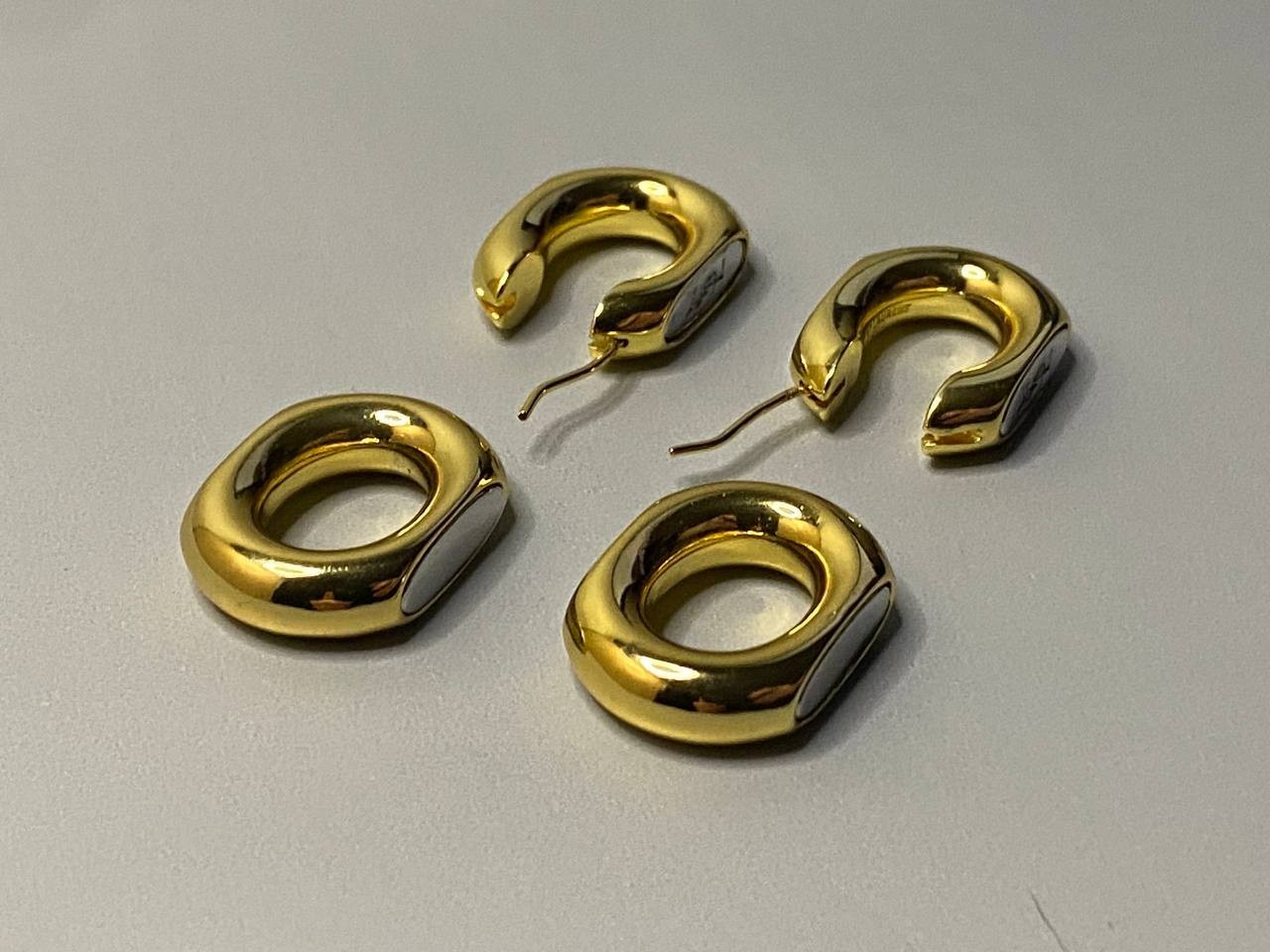 Yves Saint Laurent Gold Interlocking Link Earrings